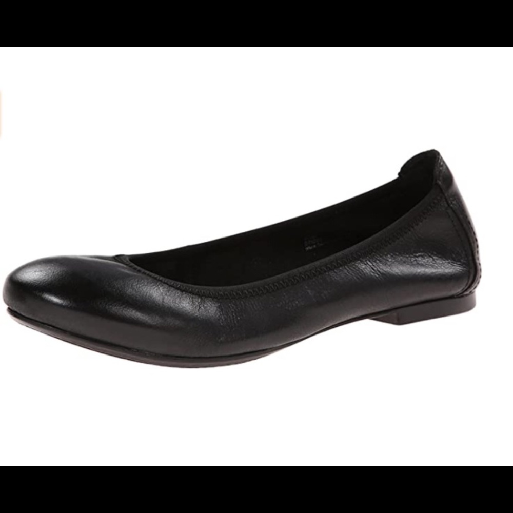 Classic Black Leather Ballet Flats